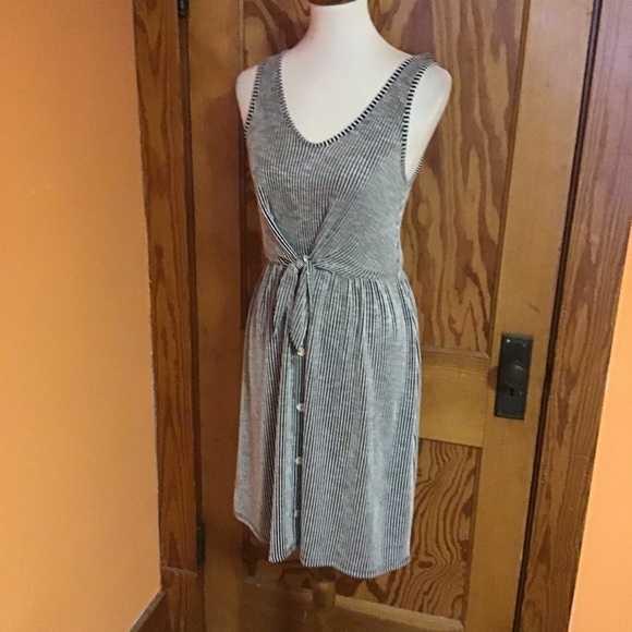 Caution to the Wind Striped Sundress - Picture 5 of 7